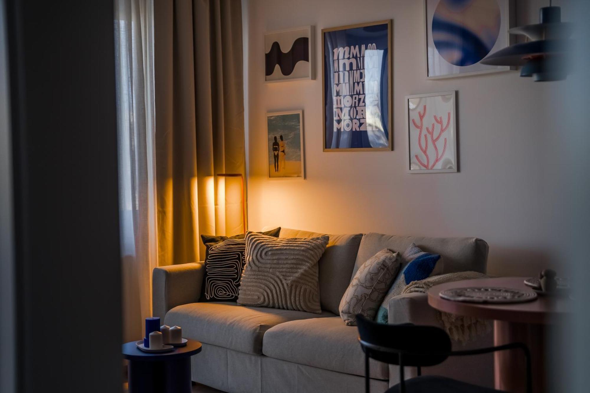 Apartment Blue Marine